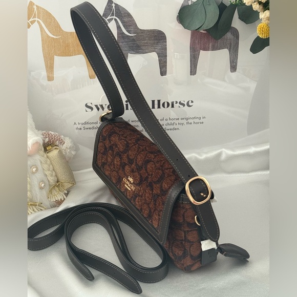 Coach Etta Small Flap Shoulder Bag In Signature Chenille - Picture 3 of 10